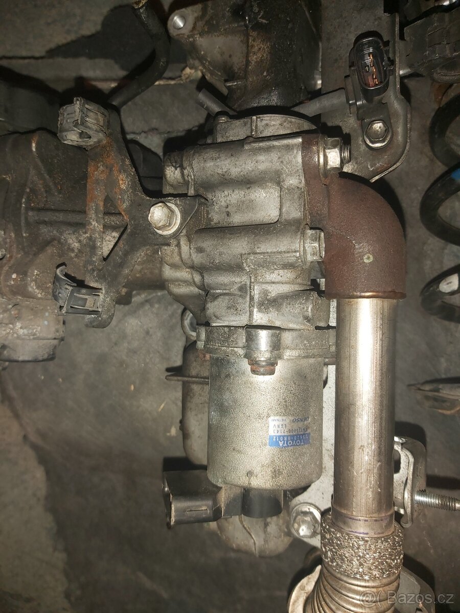 EGR ventil Toyota Avensis T25 2, 2 D CAT 130 kW