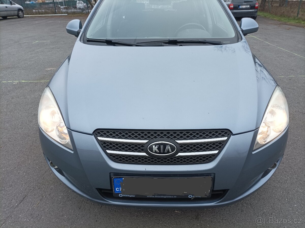 Prodám Kia Ceed 2007 1.6 crdi 85kw diesel