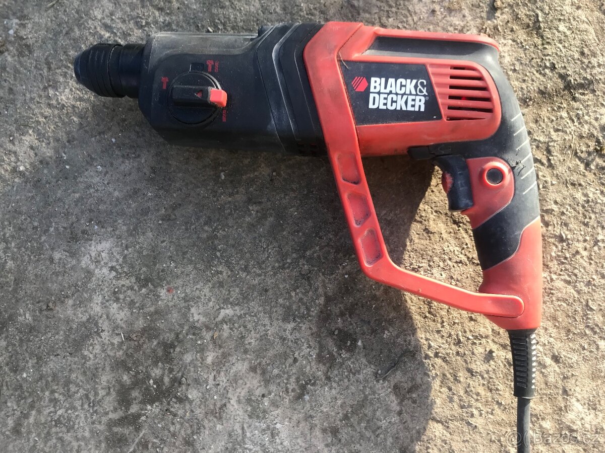 Black & Decker KD975 SDS Kladivo Vrtacka Běžně od 2600kč