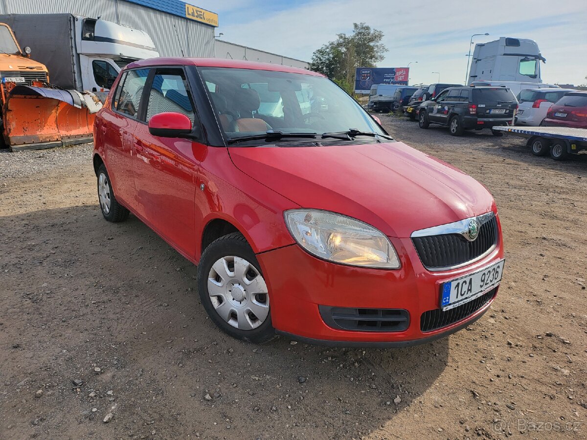 Škoda Fabia 1.2htp, 44kw, rok 2008,nová STK.