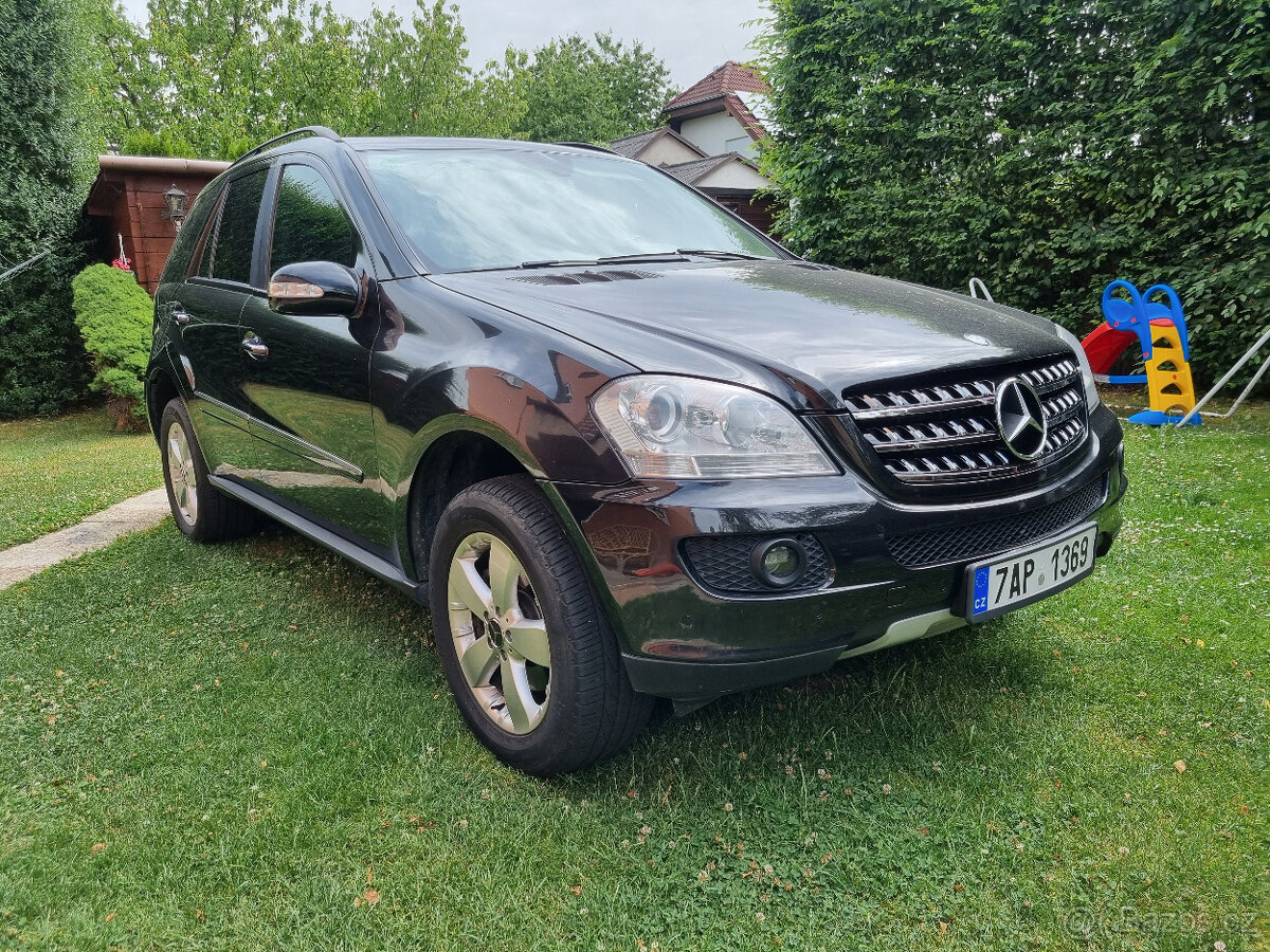 Mercedes ML 320Cdi 165kW, 2007