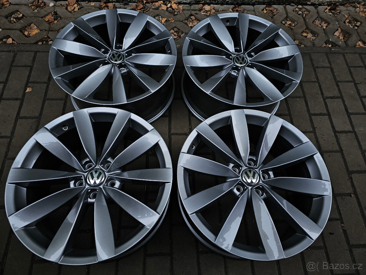 ALU kola disky VW 5x112 R19 Passat CC Lugano ET41