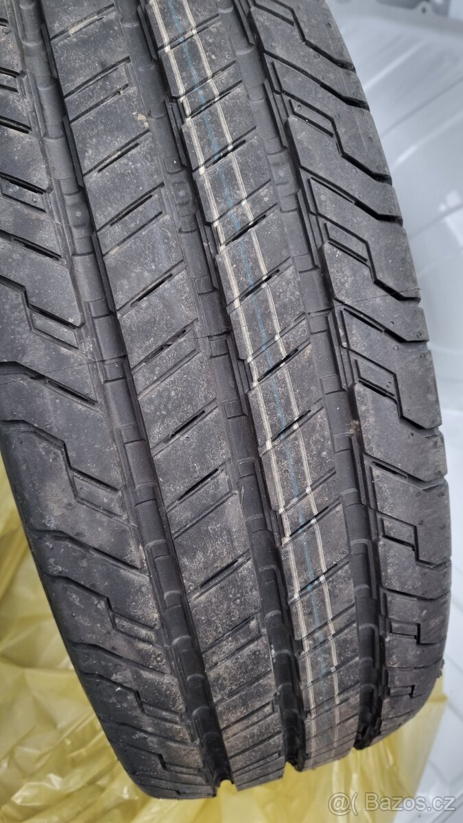 4 x NOVÁ Continental 215/70 R15 C