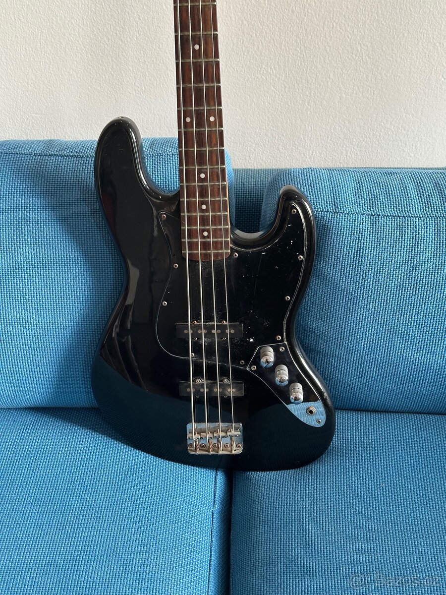 Jazz bass squier standard (indonesia)