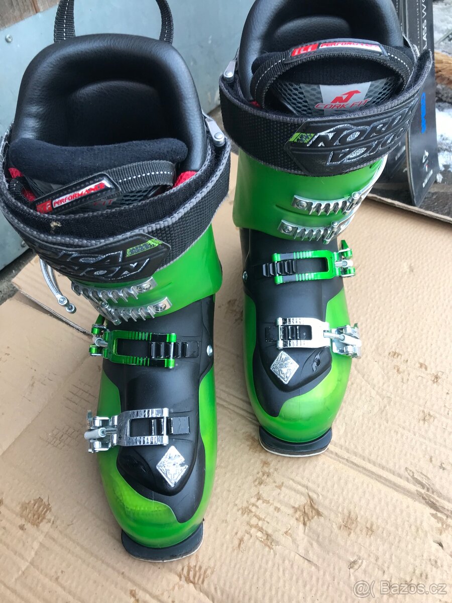 Lyžáky Nordica Nrgy Pro 1, vel 26/26,5, flex 130