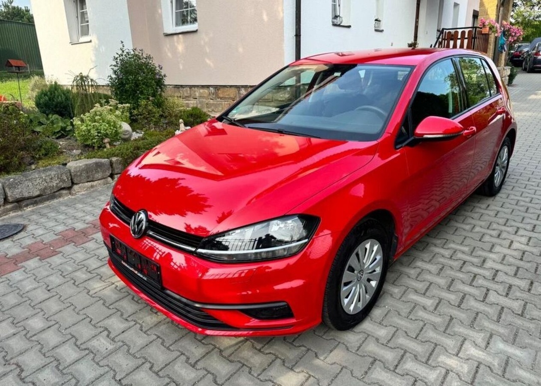 Volkswagen Golf VII 1,0 TSi Pravidlný servis benzín