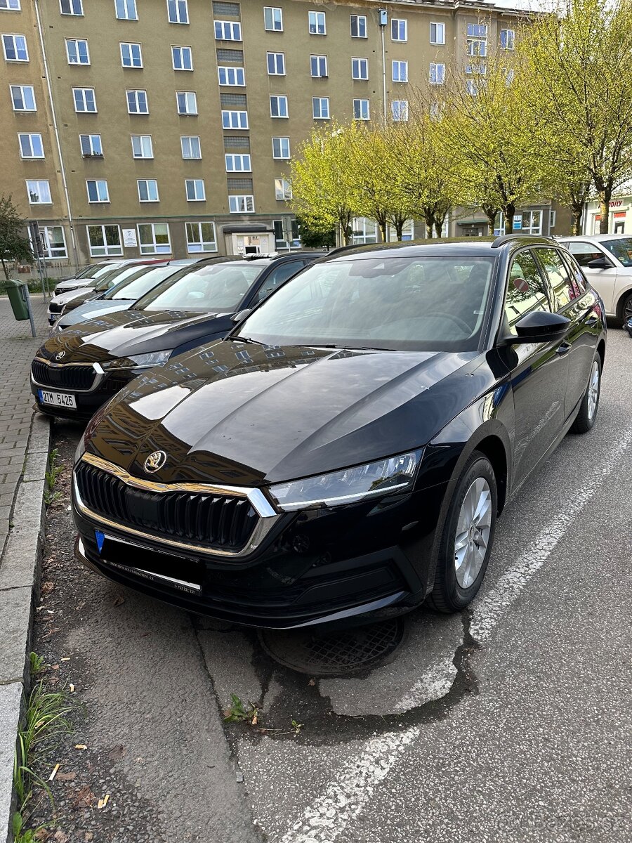 ŠKODA OCTAVIA IV Combi,Manuál, SPLÁTKY VŠEM