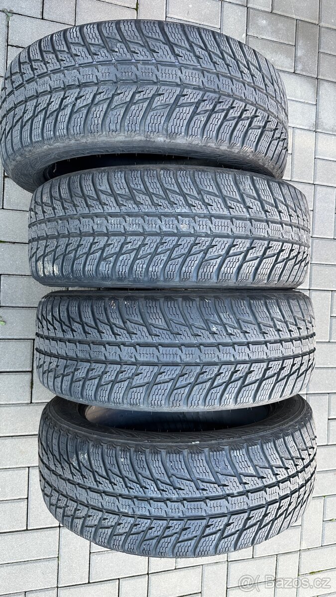 Nokian 215/55 R18 95H