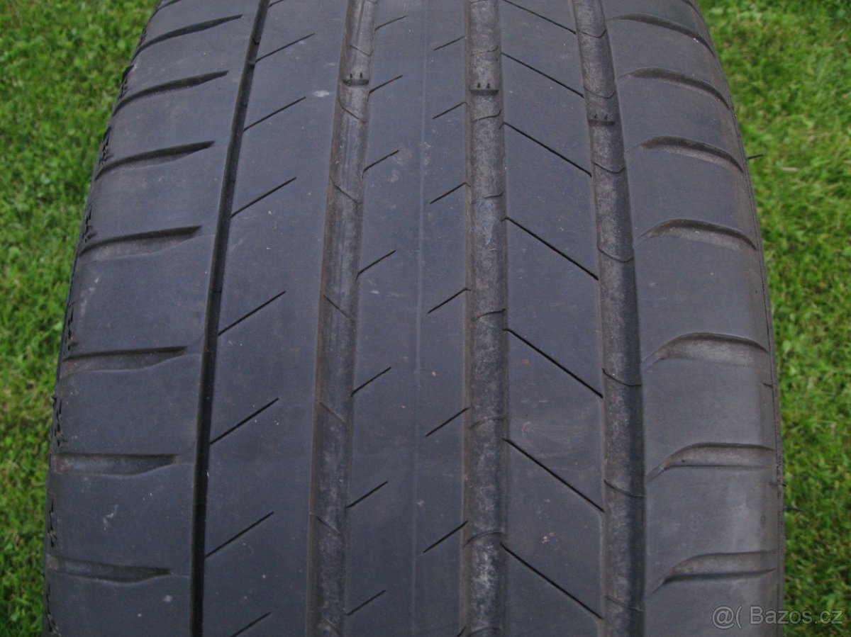 PRODÁM LETNÍ PNEU 235/55 R19 MICHELIN LS3 101Y 2ks JETÉ