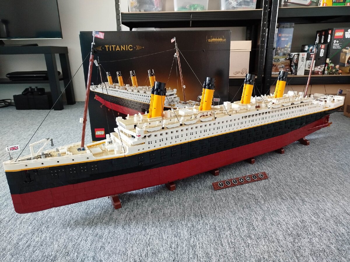 LEGO 10294 Titanic