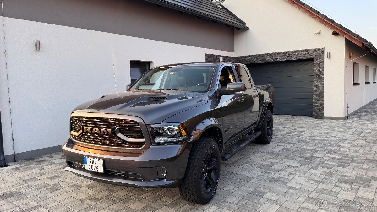 RAM 1500 SPORT. 5.7 hemi 2021 + lpg