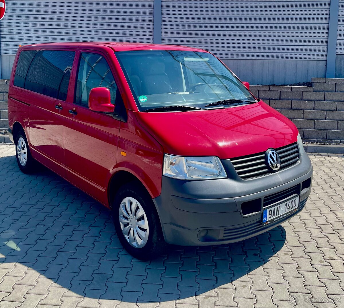 VW Transporter 2,5Tdi 96kw /9míst/