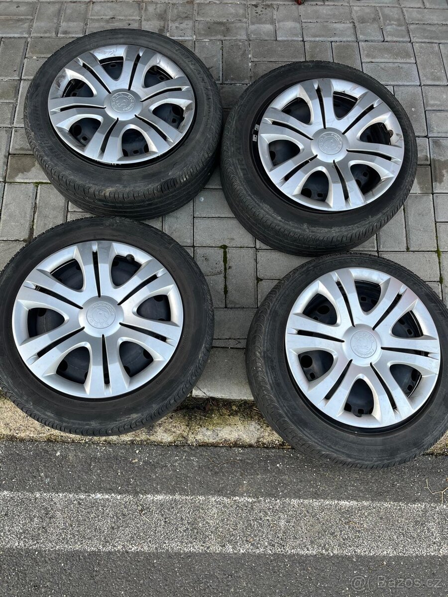 Prodám sadu letních kol 195/55 R15 5x100