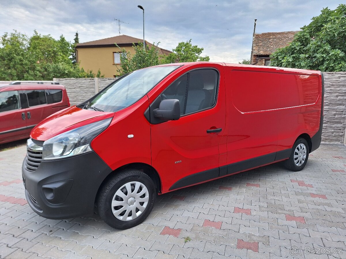 Opel Vivaro 1.6CDTI, 89kW super stav