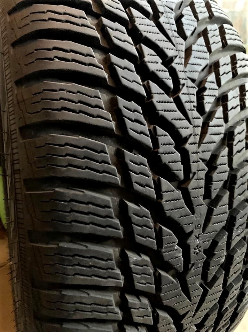 Zimni pneumatiky NOKIAN 225/45R 17 91H SNOWPROOF