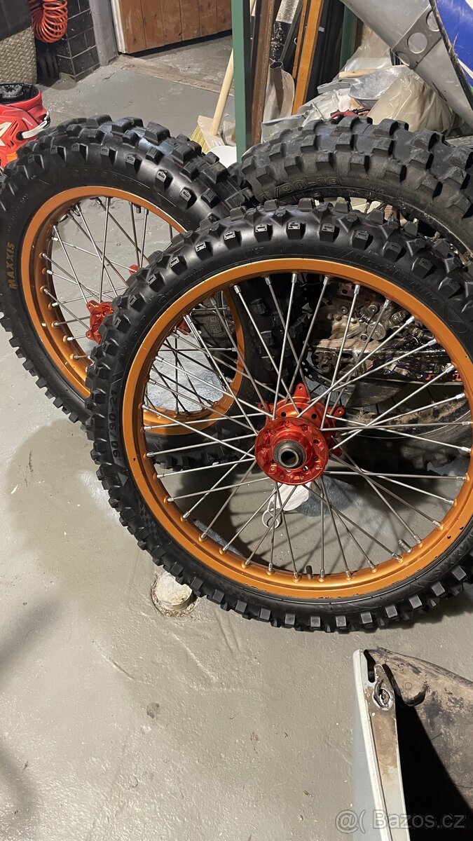 Enduro Ráfky + Pneu 21” 18”