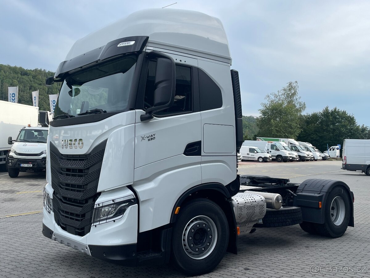 IVECO X-WAY AS 440S53TP ON E6 RETARDER stavební tahač