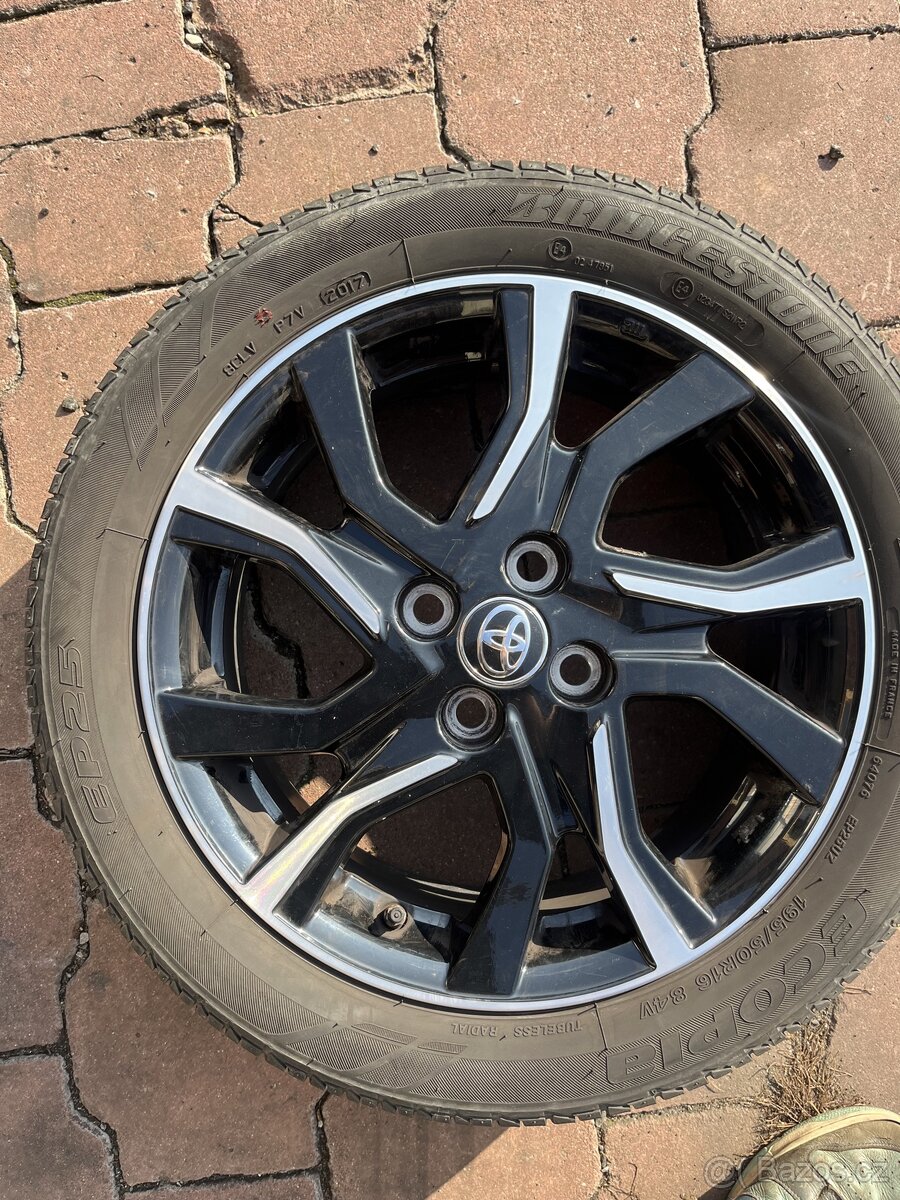 Sada litých kol Toyota 190/50 R16