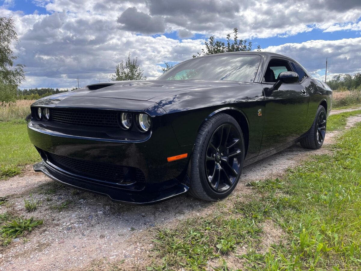 Dodge Challenger R/T 6.4 V8  r.v.2021