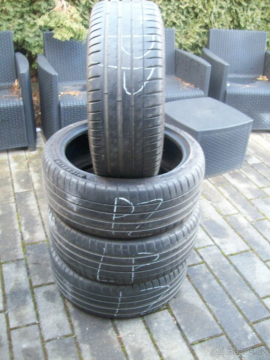 sada letní Michelin Pilot Sport4 225.40.18 92Y