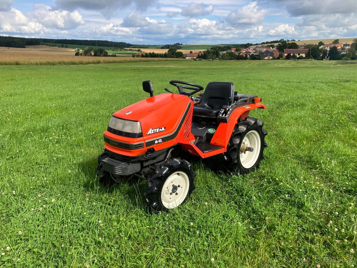 JAPONSKÝ MALOTRAKTOR KUBOTA A-13D 4X4