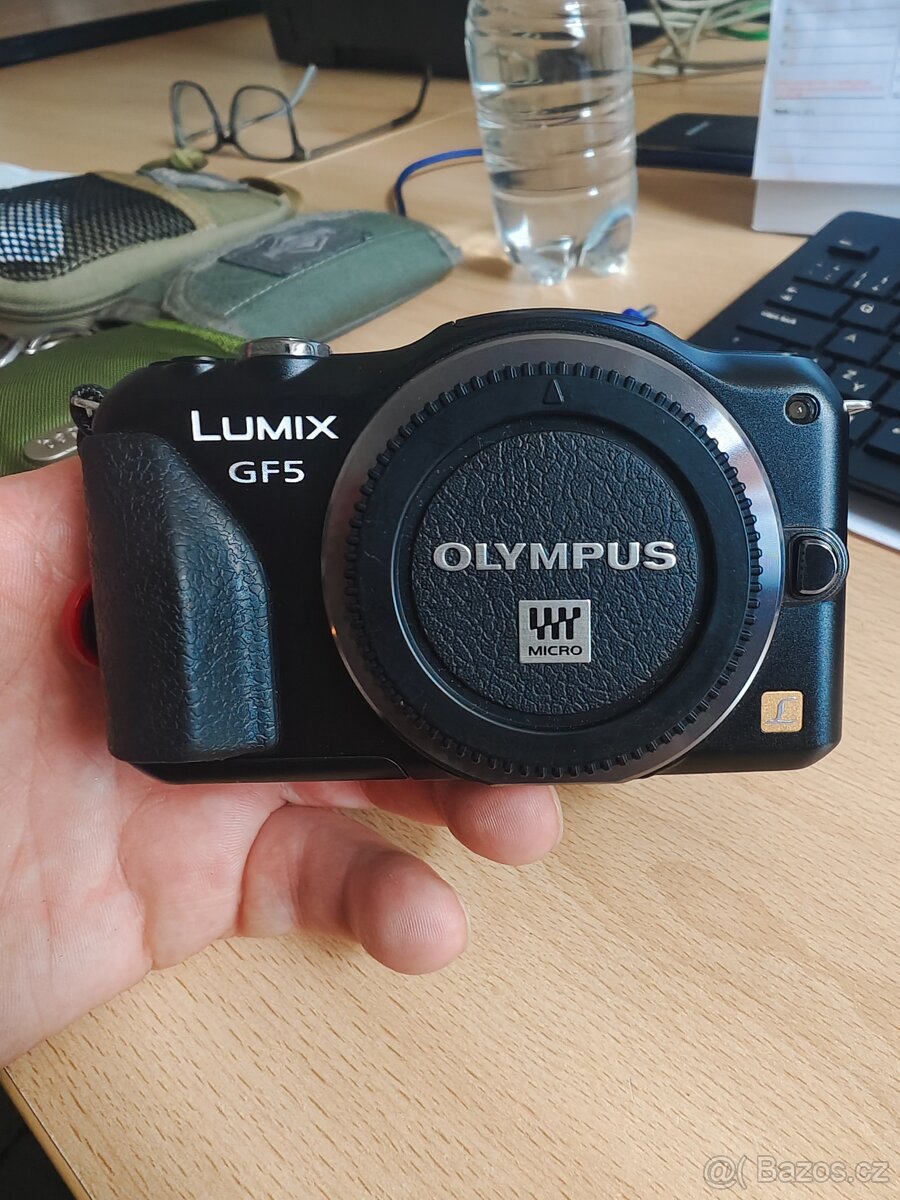 Panasonic DMC - GF5 pěkný stav, zcela funkční.