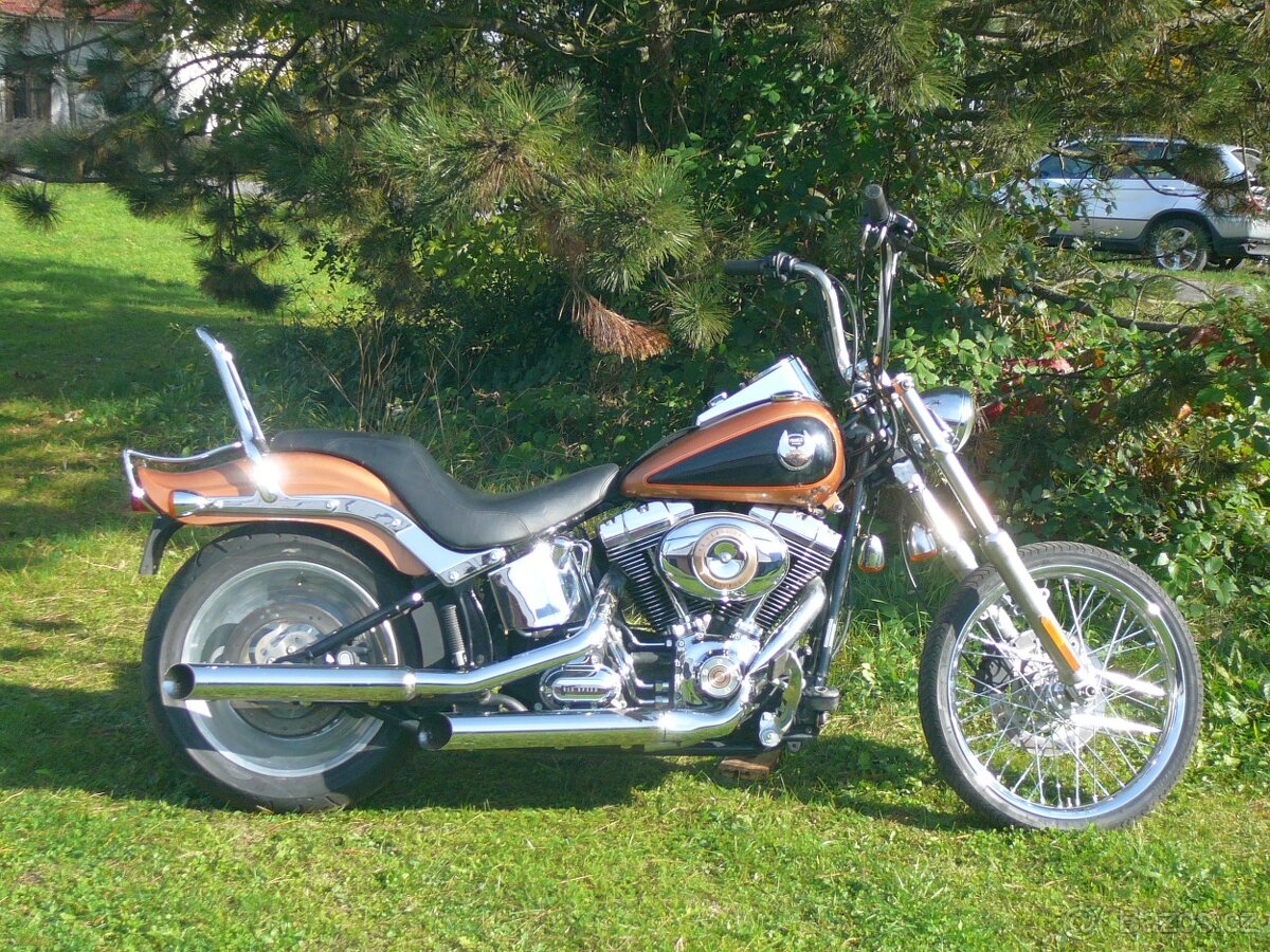 Harley-Davidson FXSTC Softail Custom 2008 výroční 105let