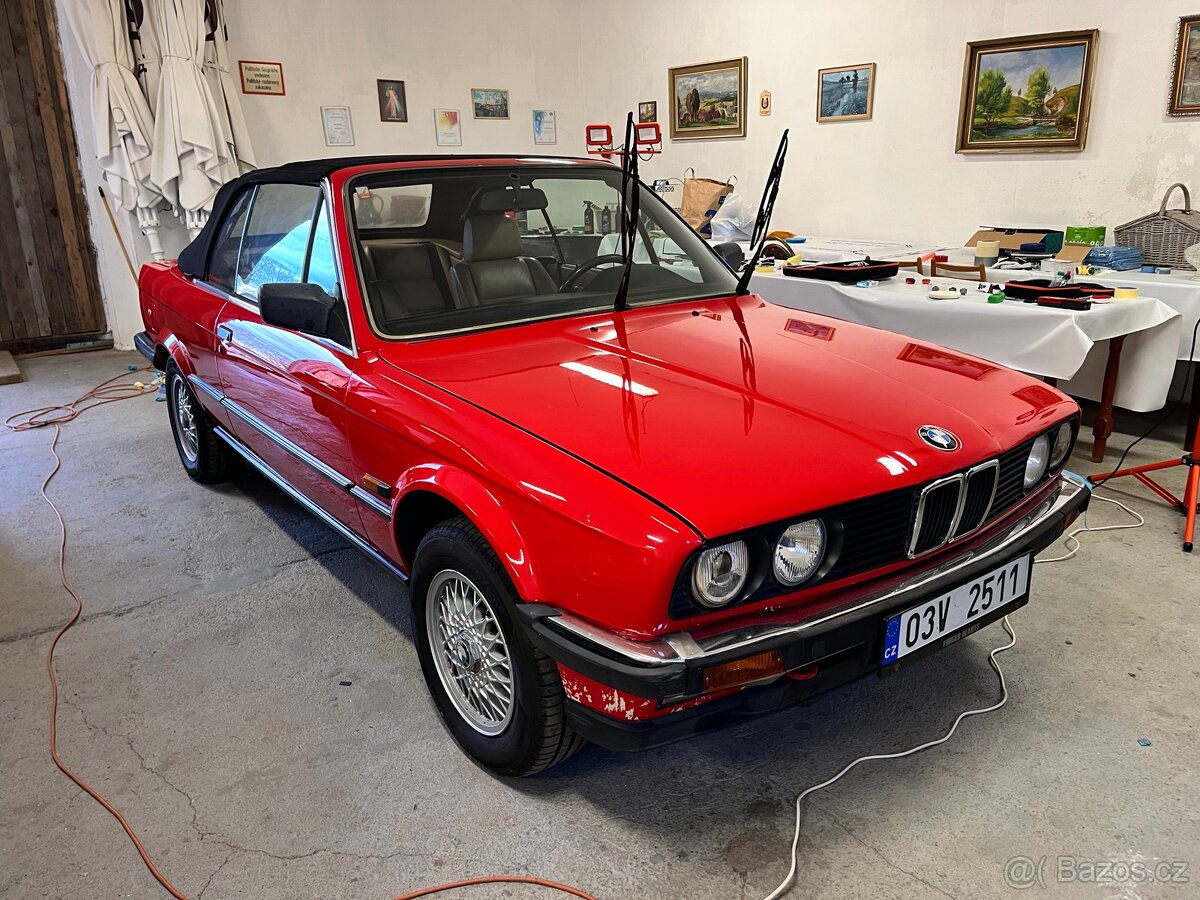 BMW E30 320i chrom cabrio