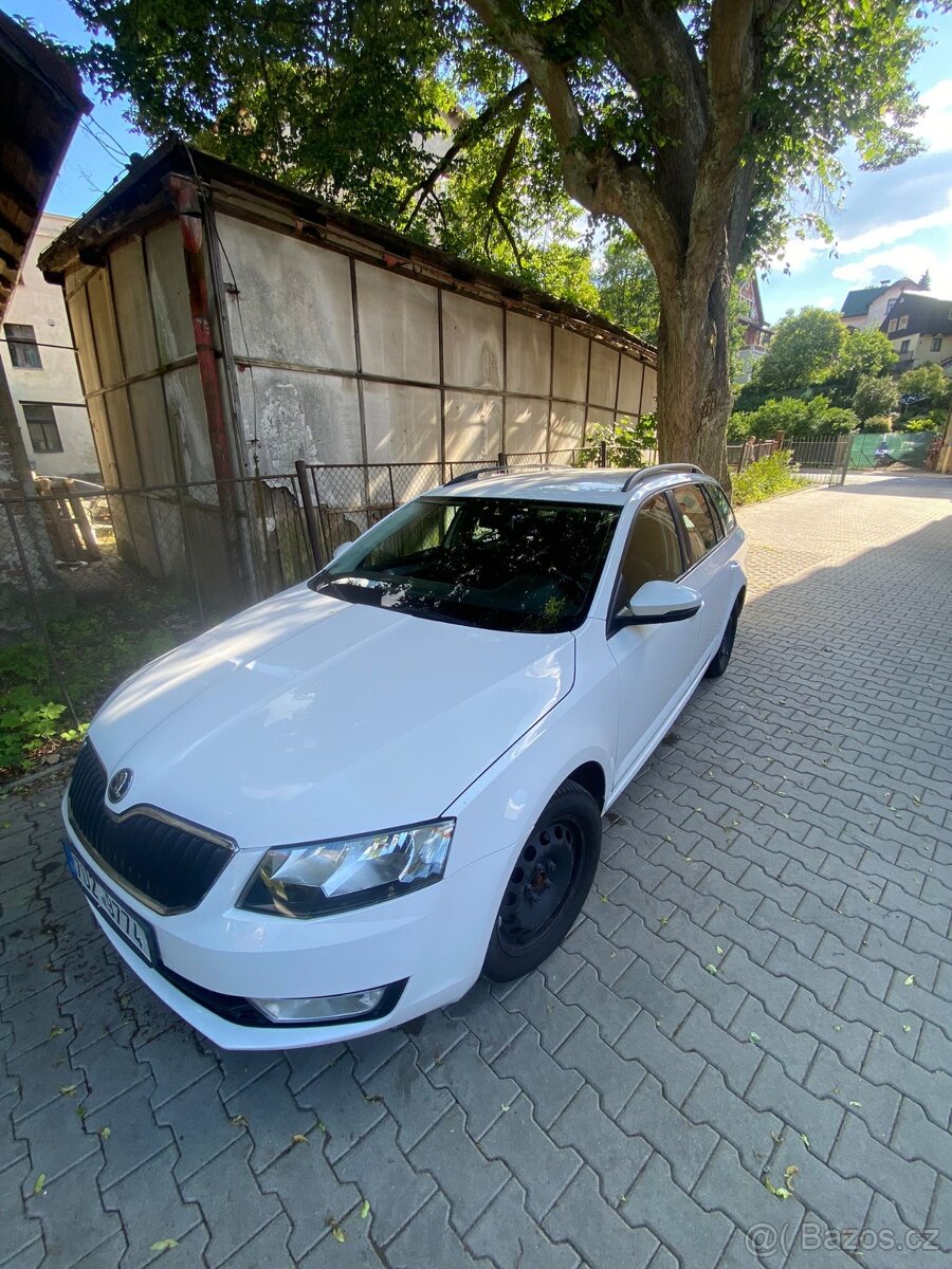 Škoda Octavia 3 - 1.6 tdi 77kw Elegance