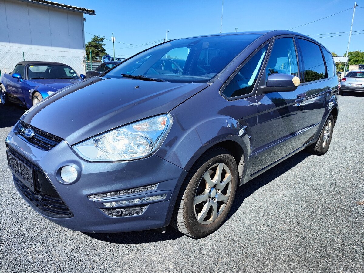 S- Max 1.6 TDCi 85kW, manuál 5 míst