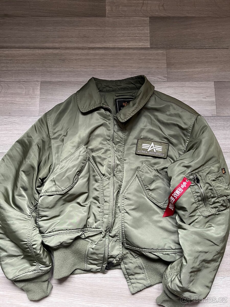 ALPHA INDUSTRIES CWU 45 sage green M