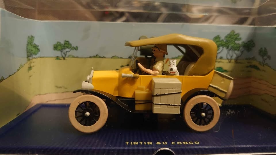 Modely TINTIN 1/43 (cena je za 1 kus)