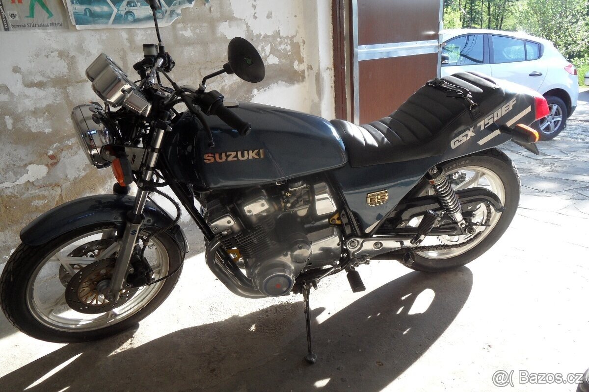 Suzuki GS 750