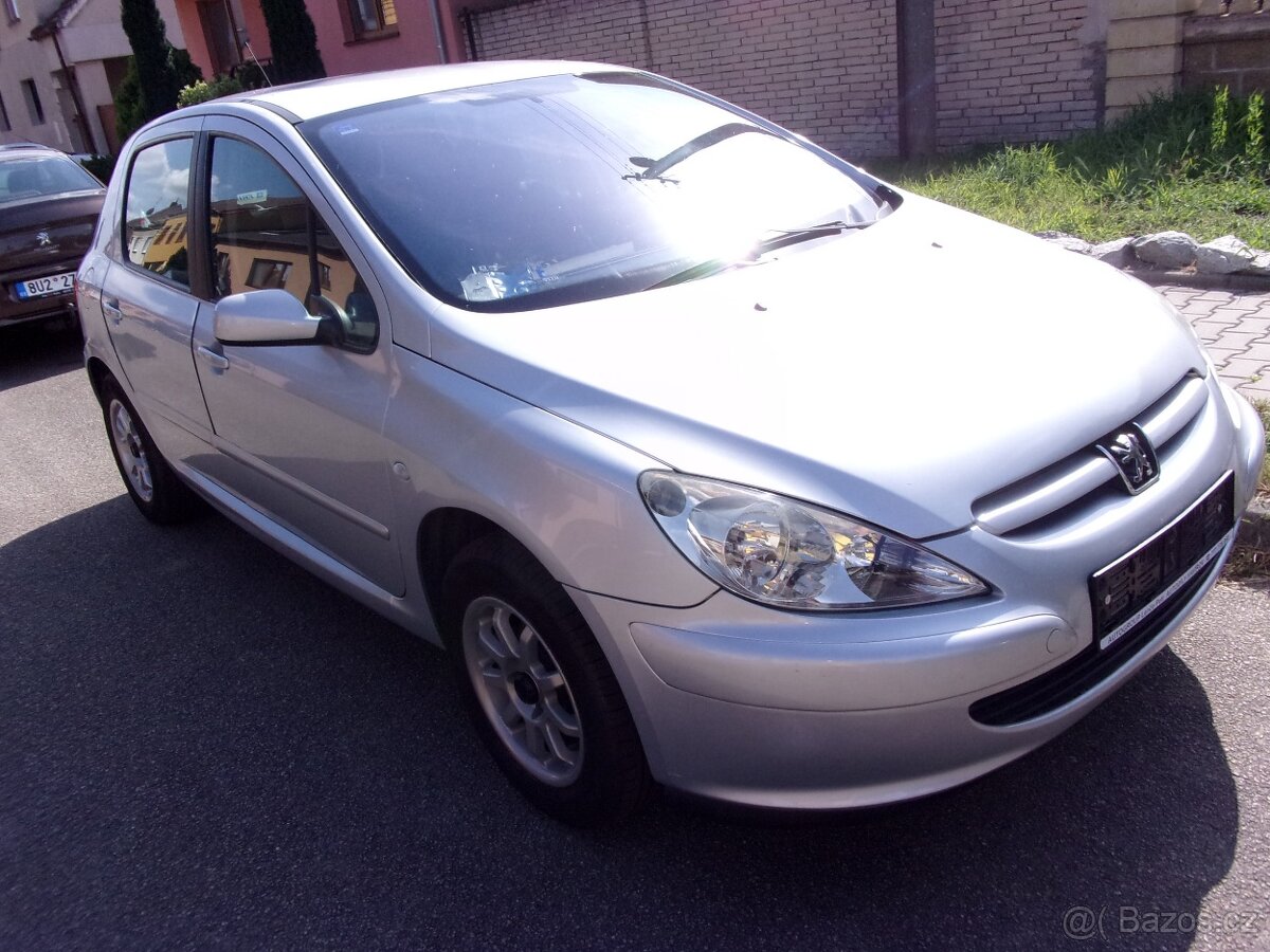 Peugeot 307 1,4i 16V 65kW,provoz 7.2004, benzin