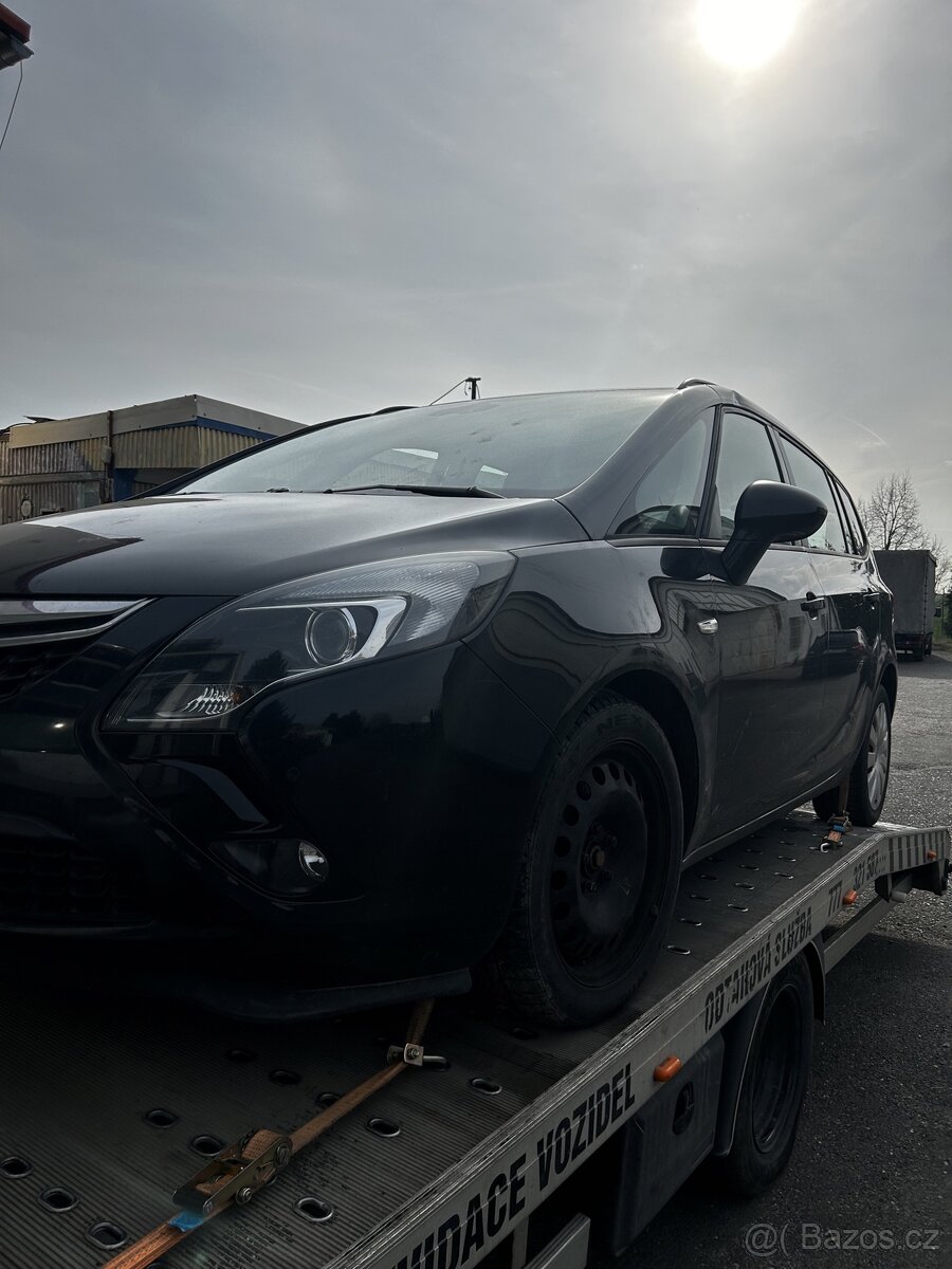 Náhradní dily Opel Zafira Tourer C rv.2013 2.0cdti 96kW