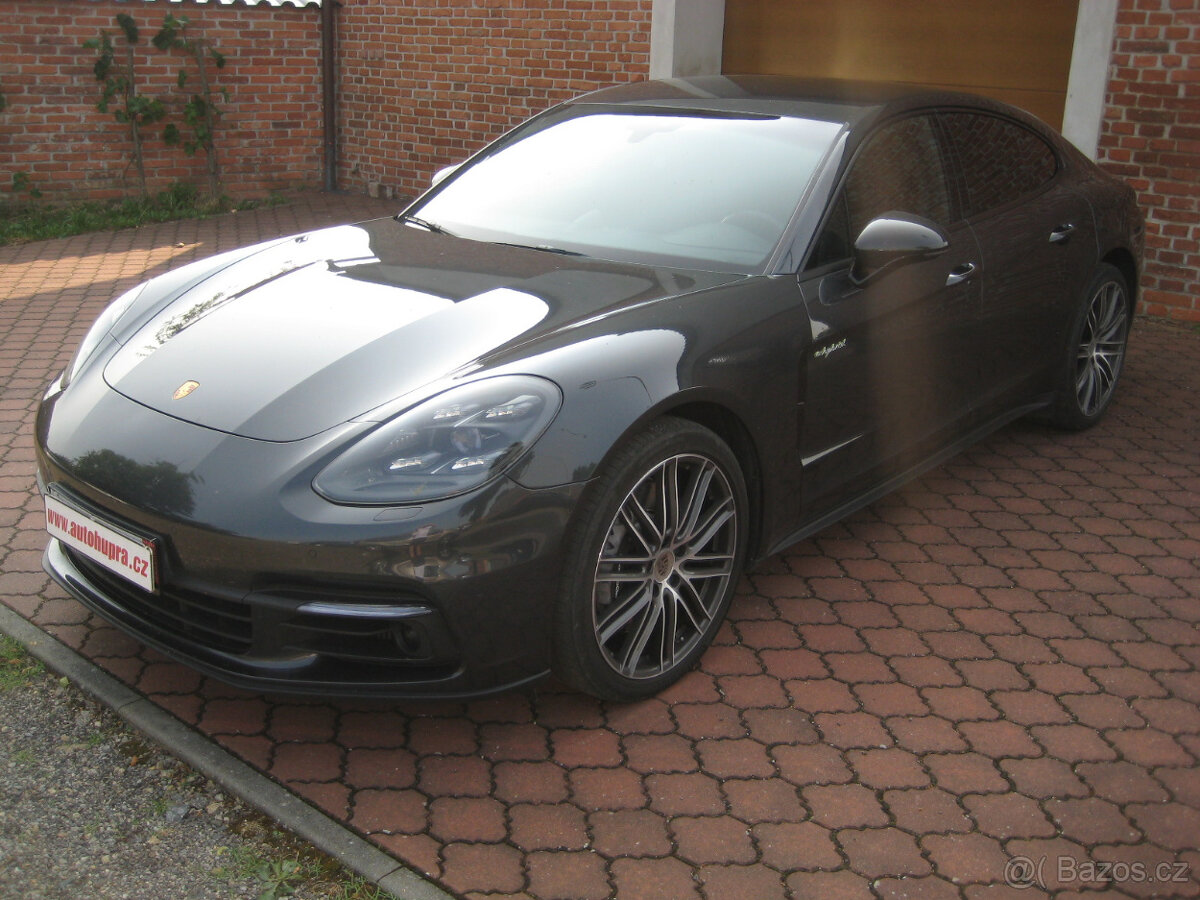 PORSCHE PANAMERA 4E-HYBRID 1. MAJITEL, SERVISKA