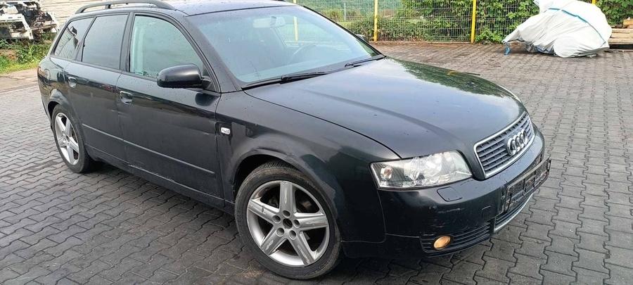 Audi A4 b6 1.9tdi 74kw AVB a 2.5tdi 132kW AKE quattro