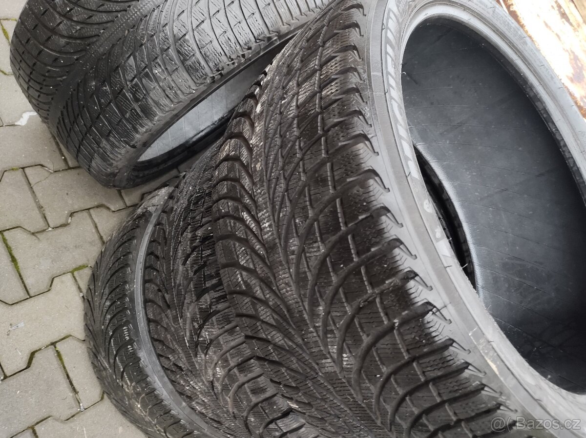 295/35 R21 XL M+S ZIMNÍ PNEU MICHELIN  zimní pneu 295/35R21