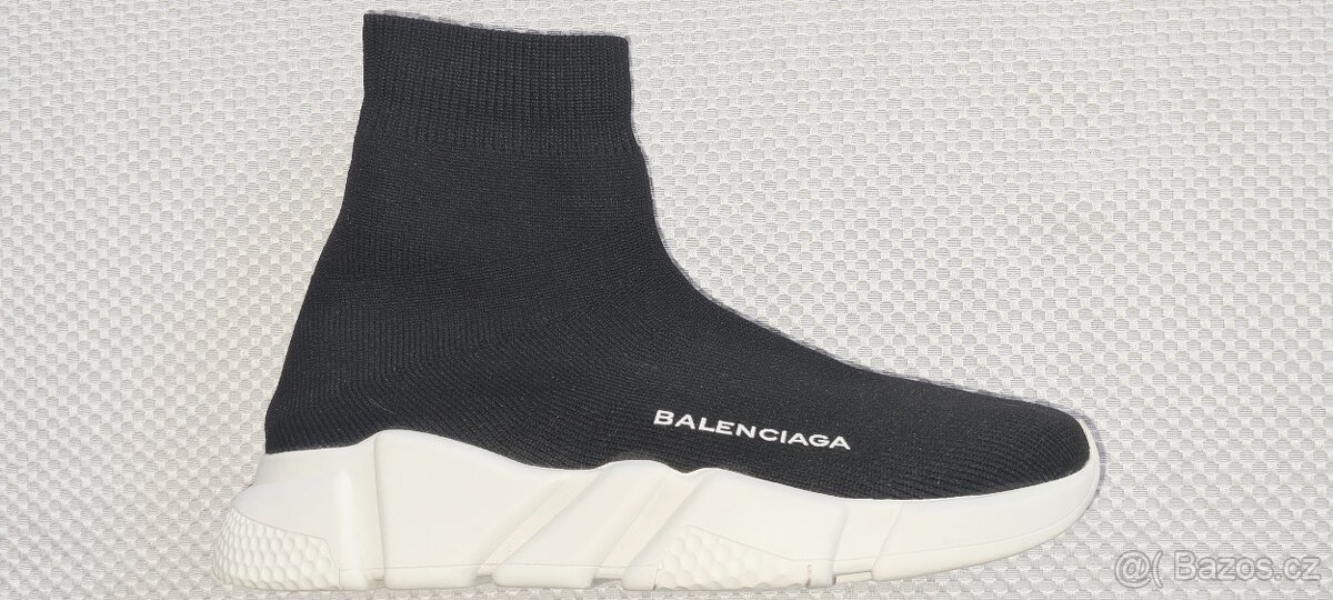 908. - BALENCIAGA Speed Trainers, vel. 36 - TOP stav