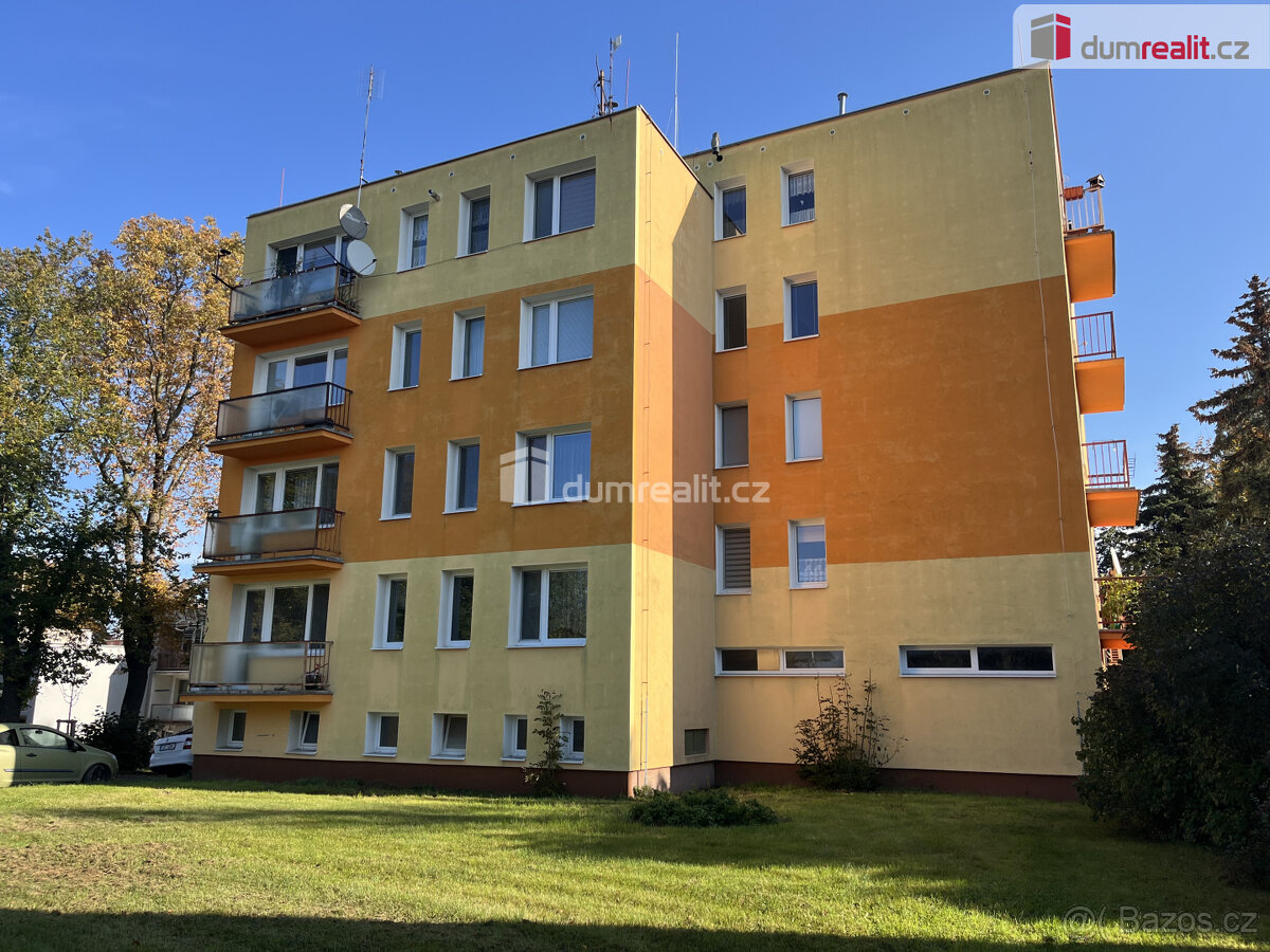 Prodej bytu 4+1, 85 m2, Velvary