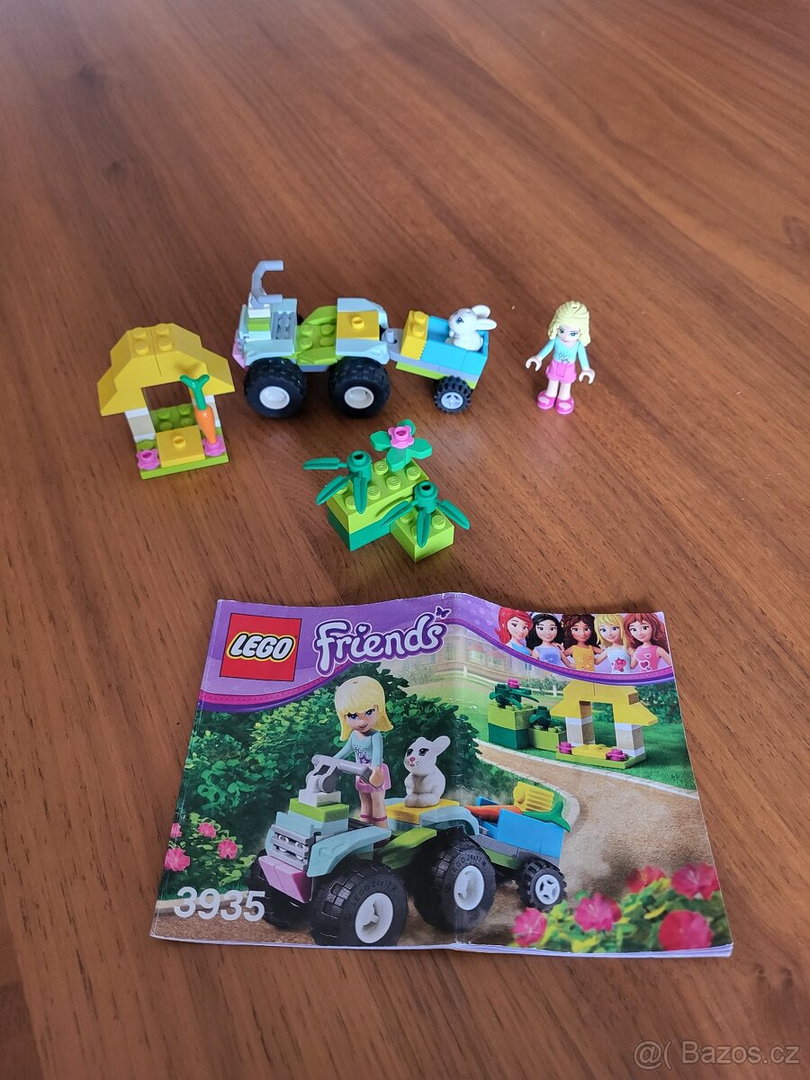 LEGO Friends 3935 Stephanie zachraňuje zvířátka