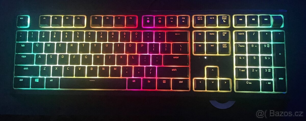 Herní klávesnice - Razer Ornata V2