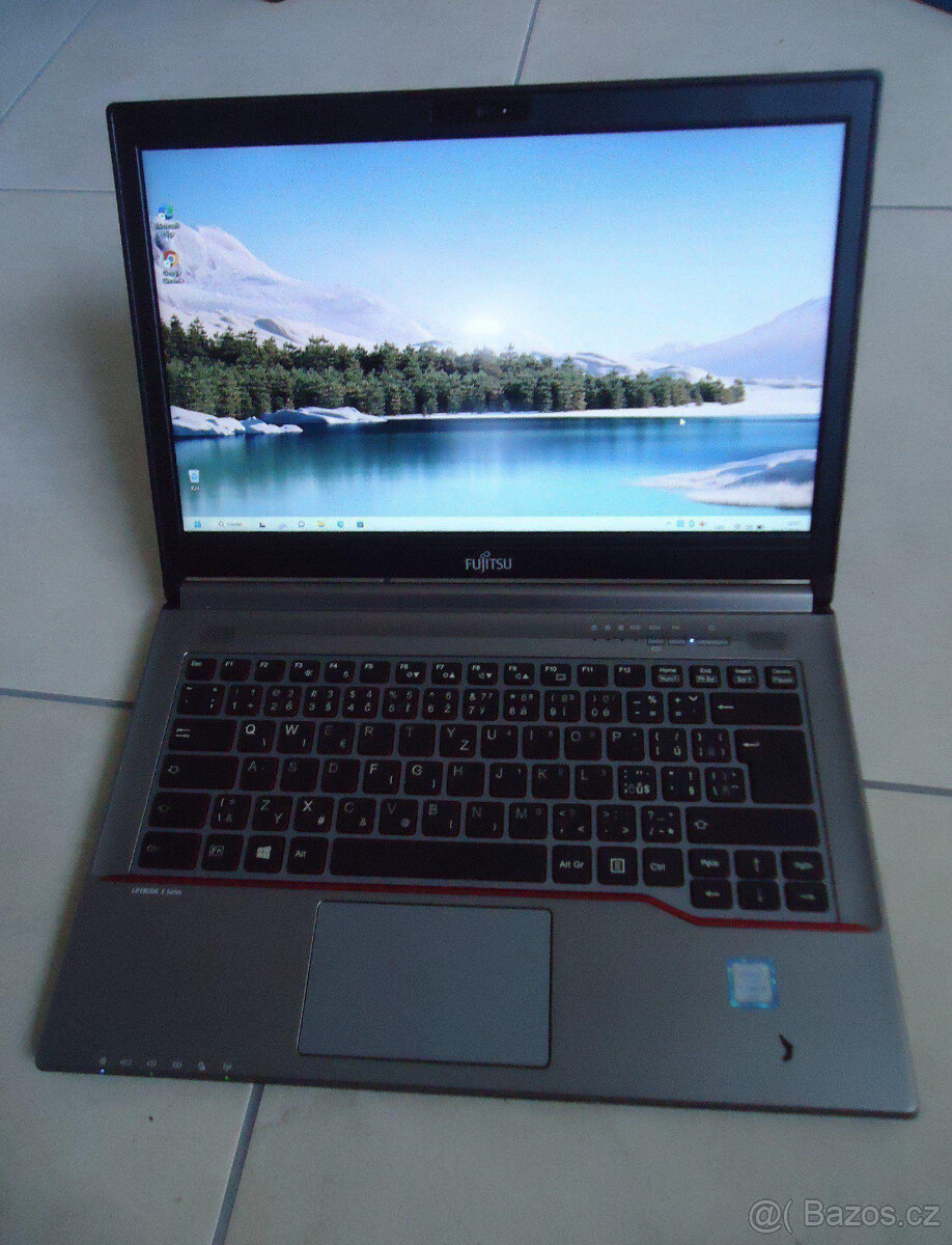 Fujitsu LifeBook E746  i5 / 8GB / 256GB SSD / Win 11Pro