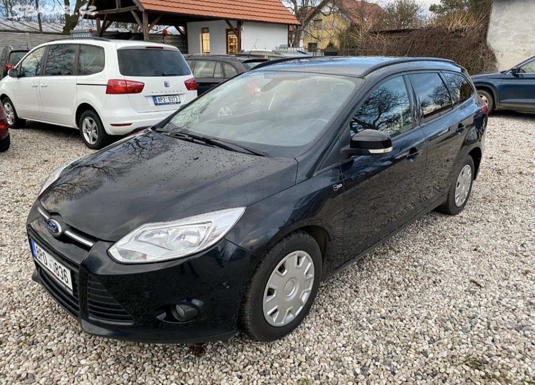 FORD FOCUS KOMBI 1.6 TdCi 77kw
r.v.2013, SERVISKA