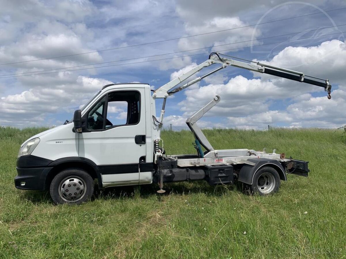 Iveco Daily 35C15 nosič kontejneru + hyd Ruka