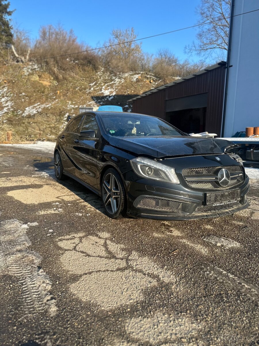 Mercedes Benz a45 amg