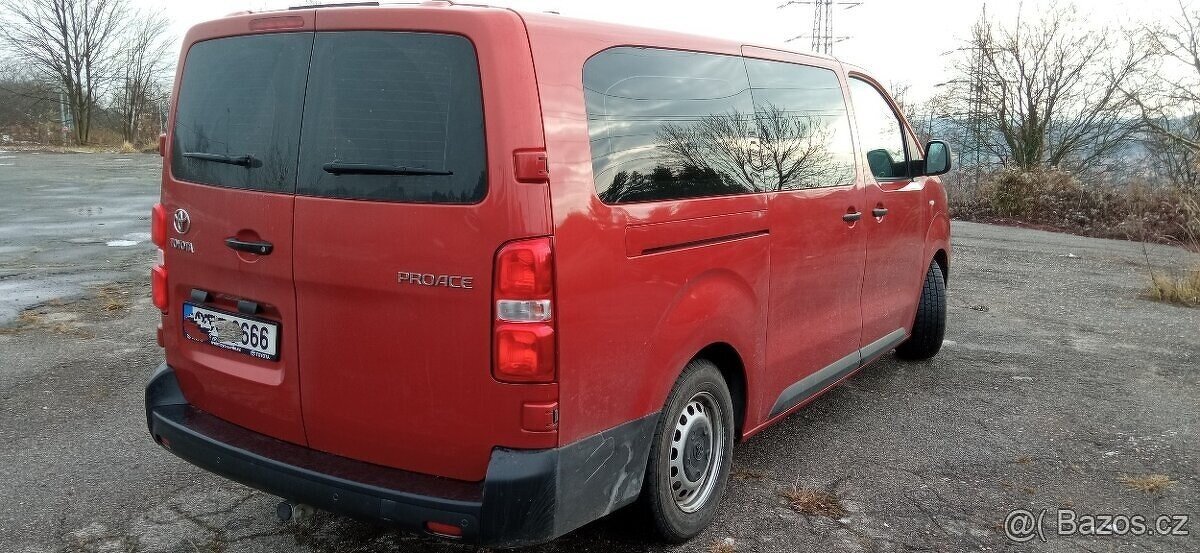 Toyota Proace Verso, 150k, 9 míst, jen 60tkm, tažné