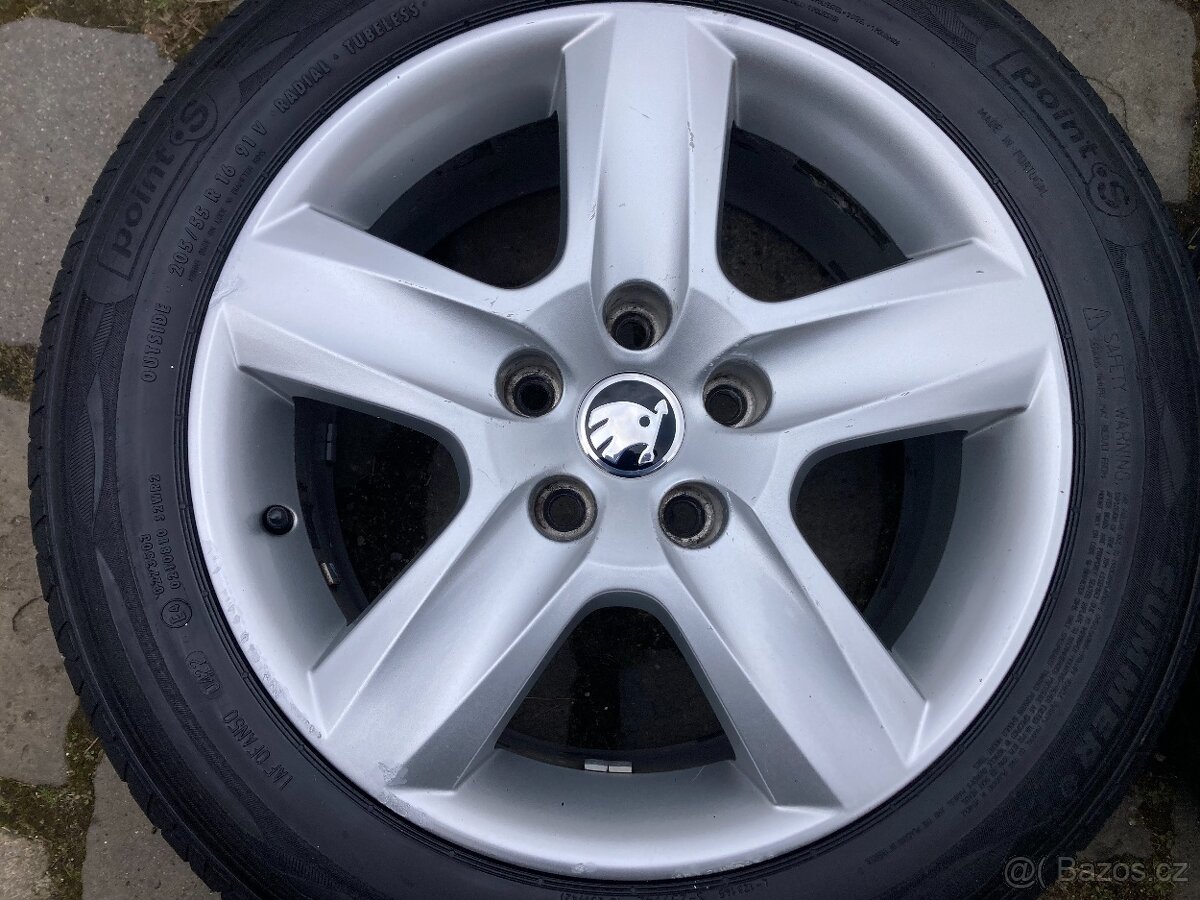 Alu kola ŠKODA SUPERB 5x112 letní 205/55R16 DOT2022