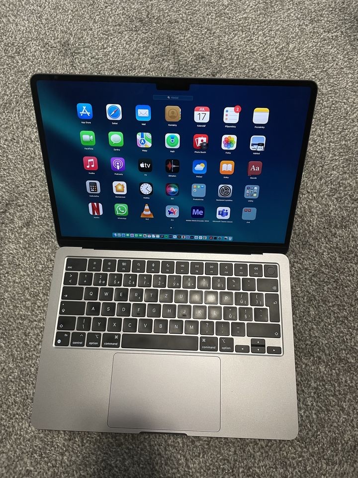 Apple MacBook Air 13" M2 2022 Space Gray