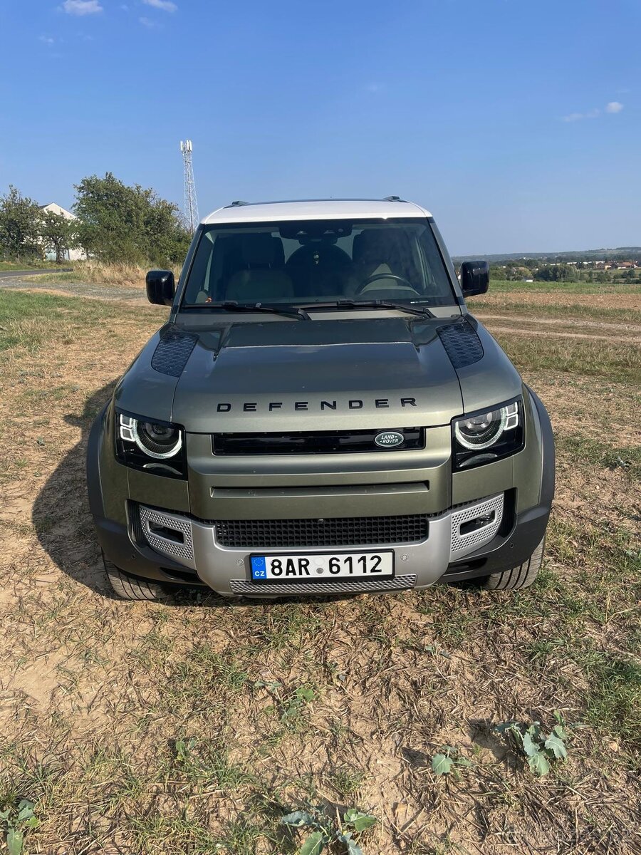 Land Rover Defender 110 P400